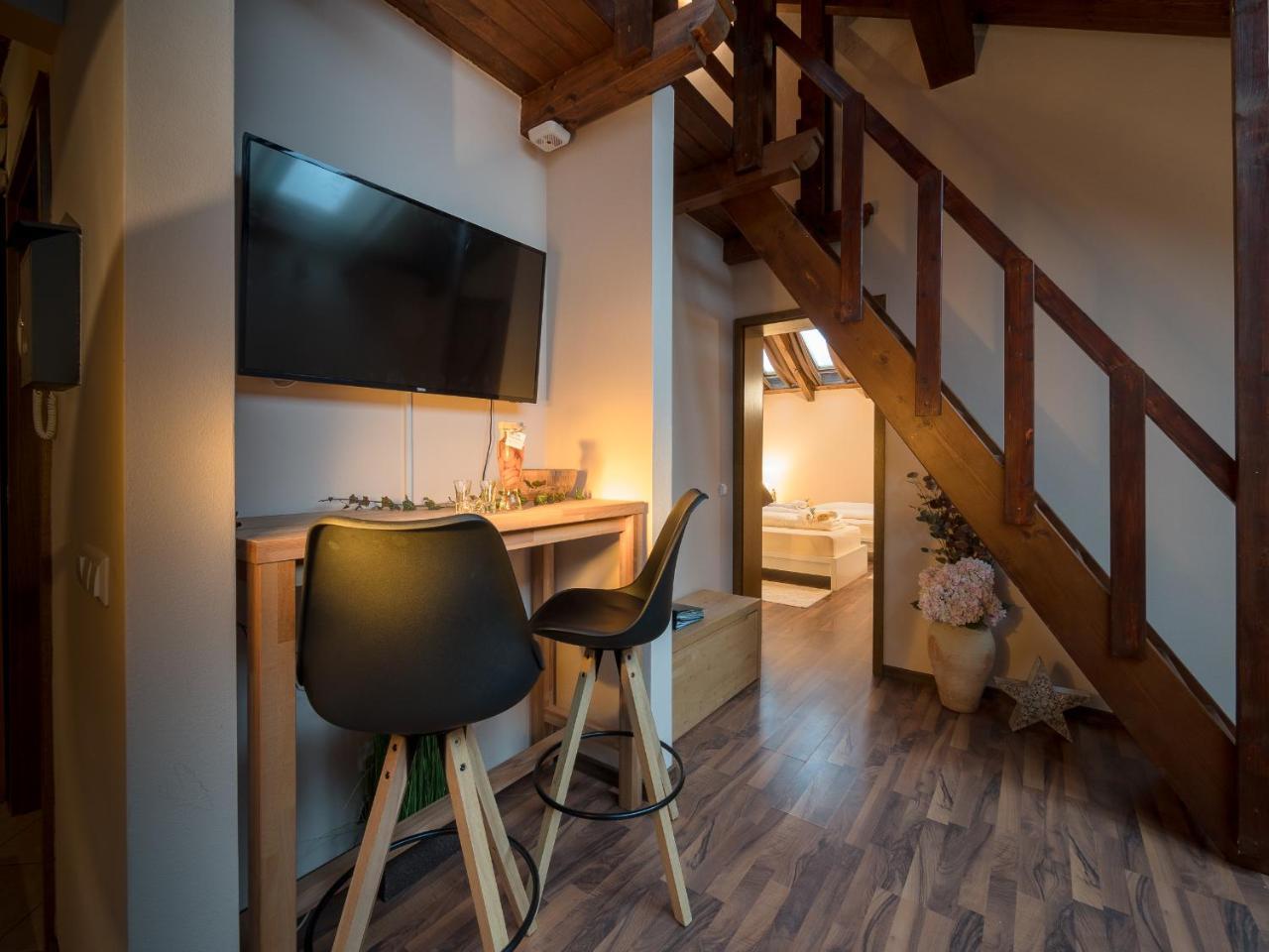 Vila Bovec Sky Mansard Apartment Esterno foto